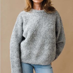 Le Bonne Shoppe Envie Sweater, Heather Grey, size M/L